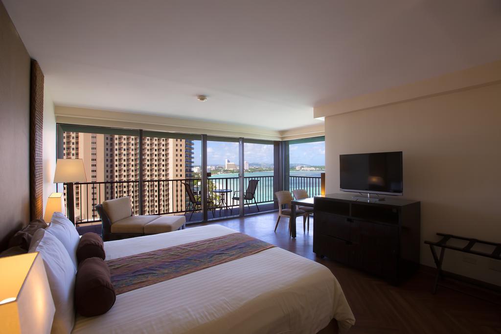Guam Reef Hotel Tumon Eksteriør bilde